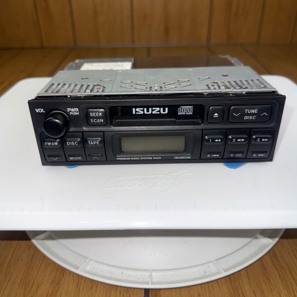 Isuzu Premium Audio System 9450 CD Cassette Radio OEM Fujitsu Ten 12100-9451B101